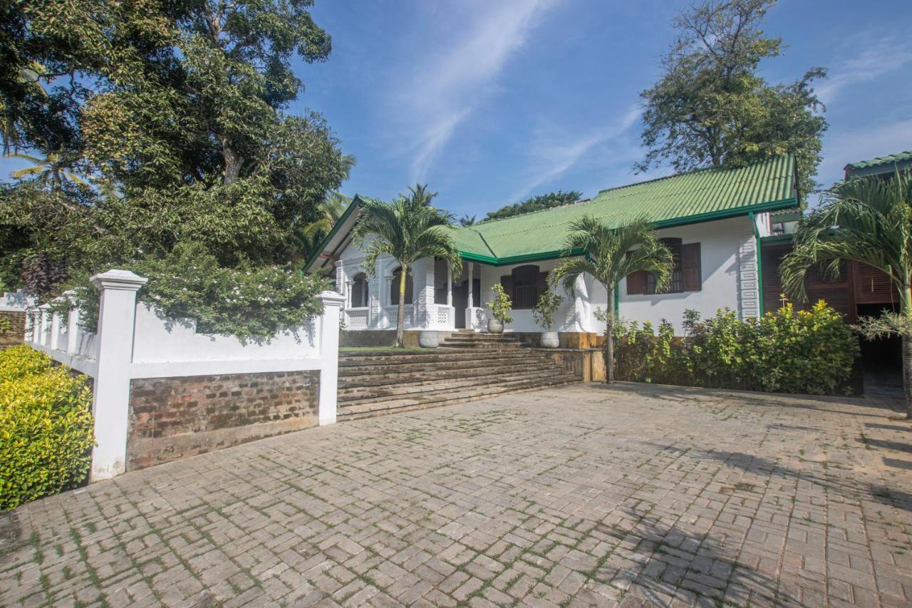 The Coastal Village Cabanas Ахангама Экстерьер фото